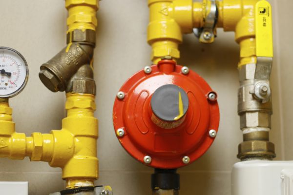 Commercial Gas Line Service in Valrico